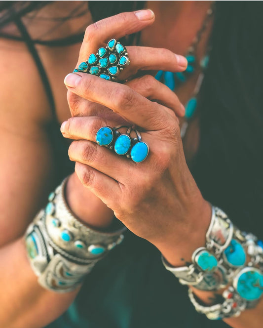 Beautiful Kingman Turquoise & Sterling Silver 3 Stone Statement Ring