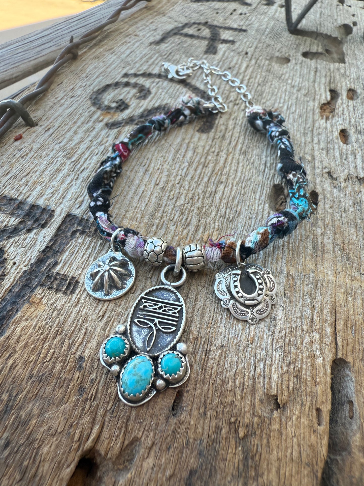 Boot Stitch 3 Charm Bandana Necklace