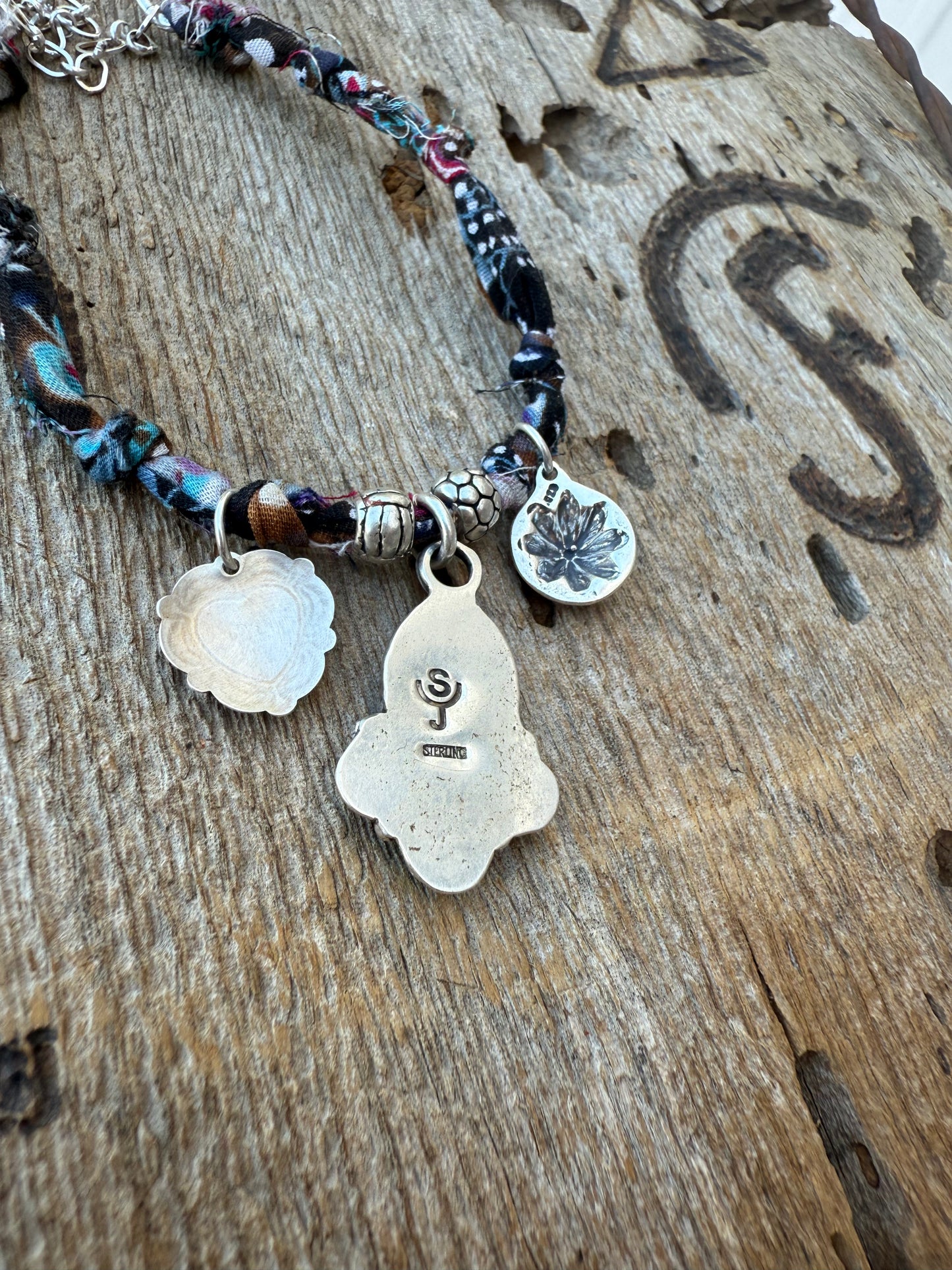 Boot Stitch 3 Charm Bandana Necklace