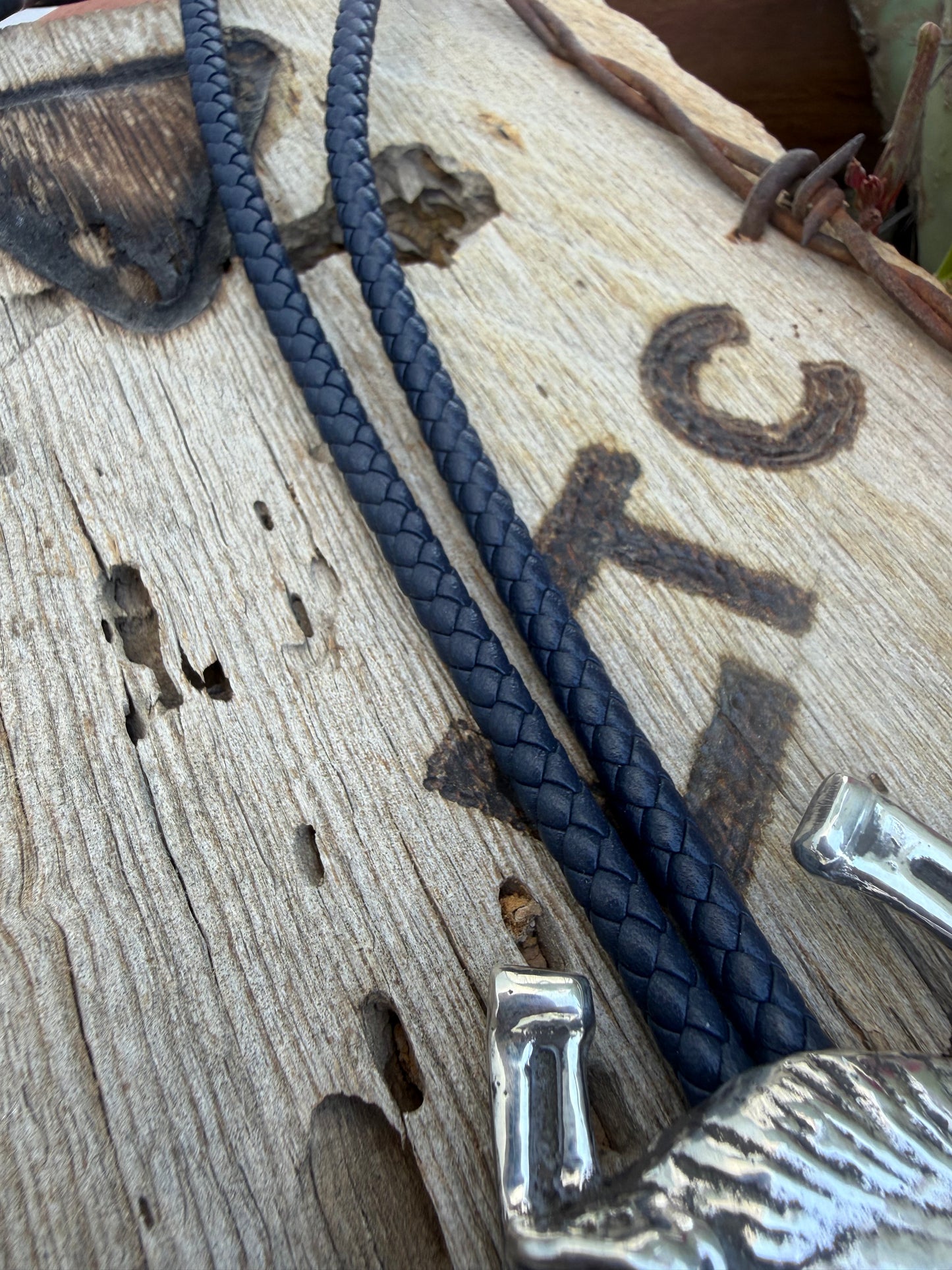 Massive .925 Horseshoe Bolo