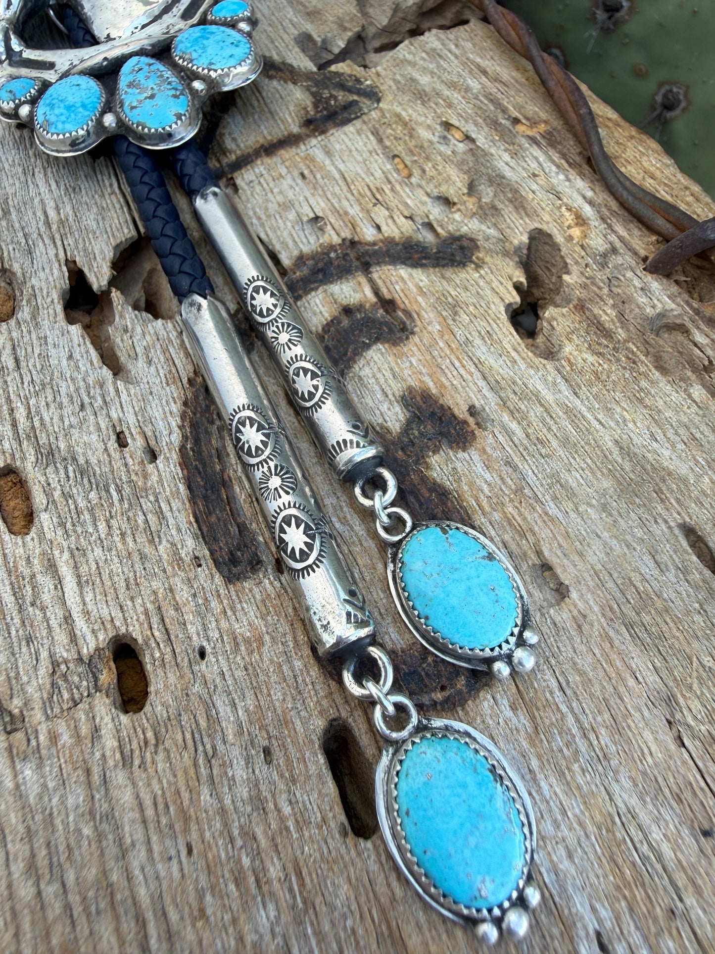 Massive .925 Horseshoe Bolo