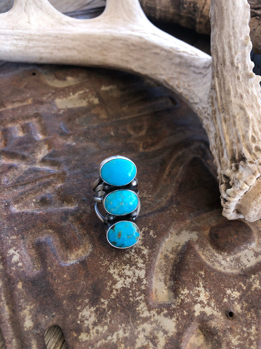 Beautiful Kingman Turquoise & Sterling Silver 3 Stone Statement Ring